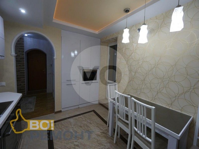 Кухня на заказ из МДФ под лаком-102